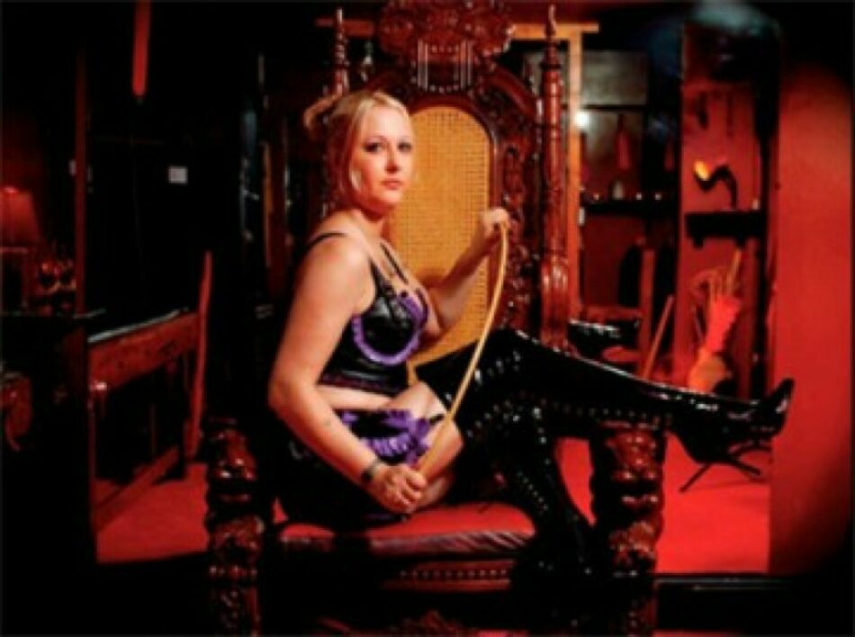 Mistress Isis 2