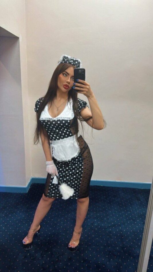 Leila 7