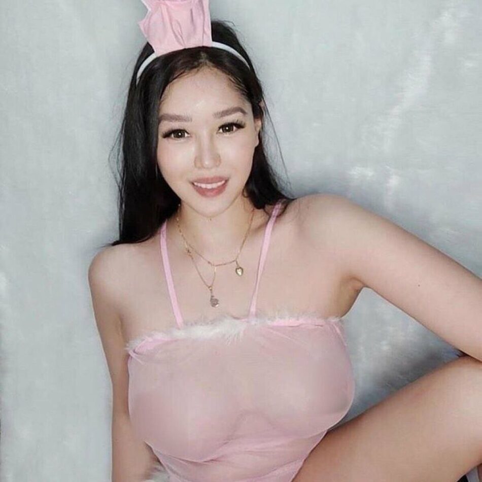 Playmatemia 7