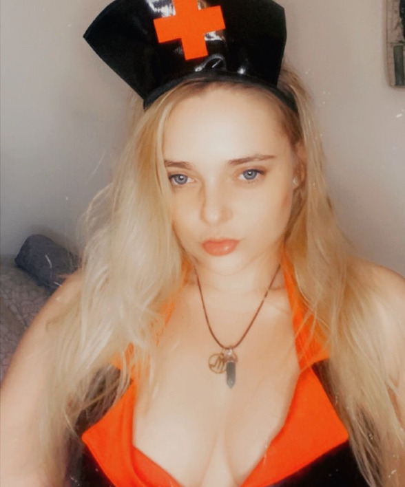 larissa 6