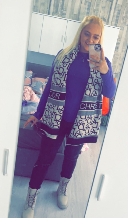 larissa 18