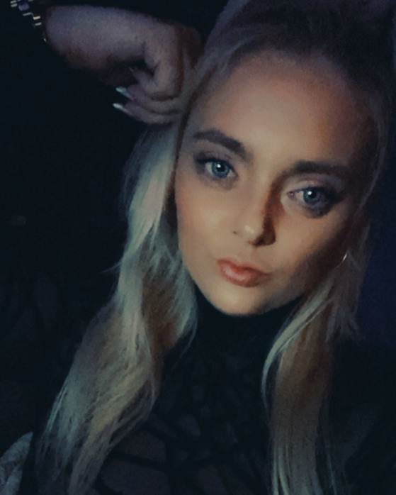 larissa 24