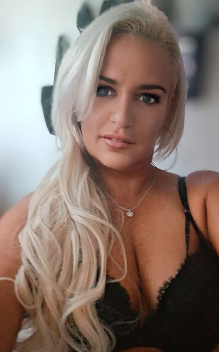 Blondie 5