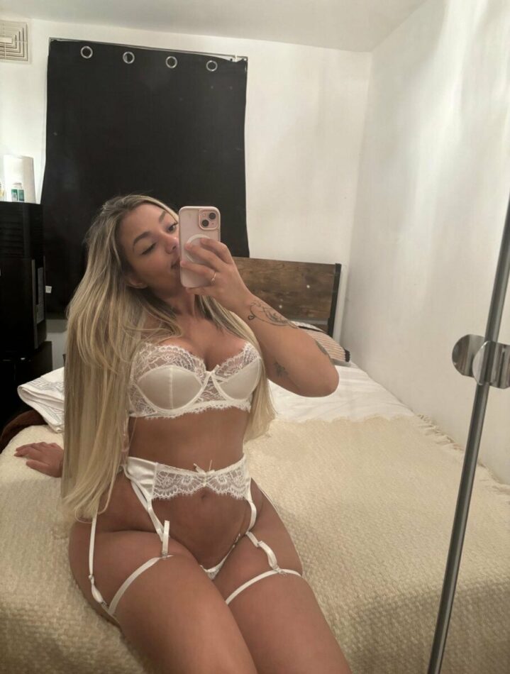Nicole 4