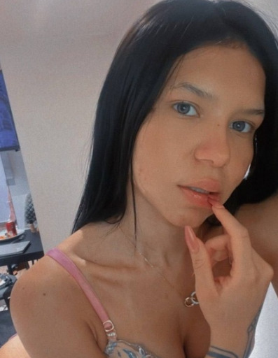 Nika Chanel 19