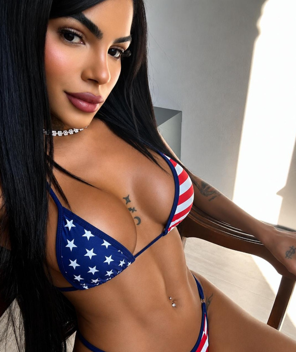 Bella 12